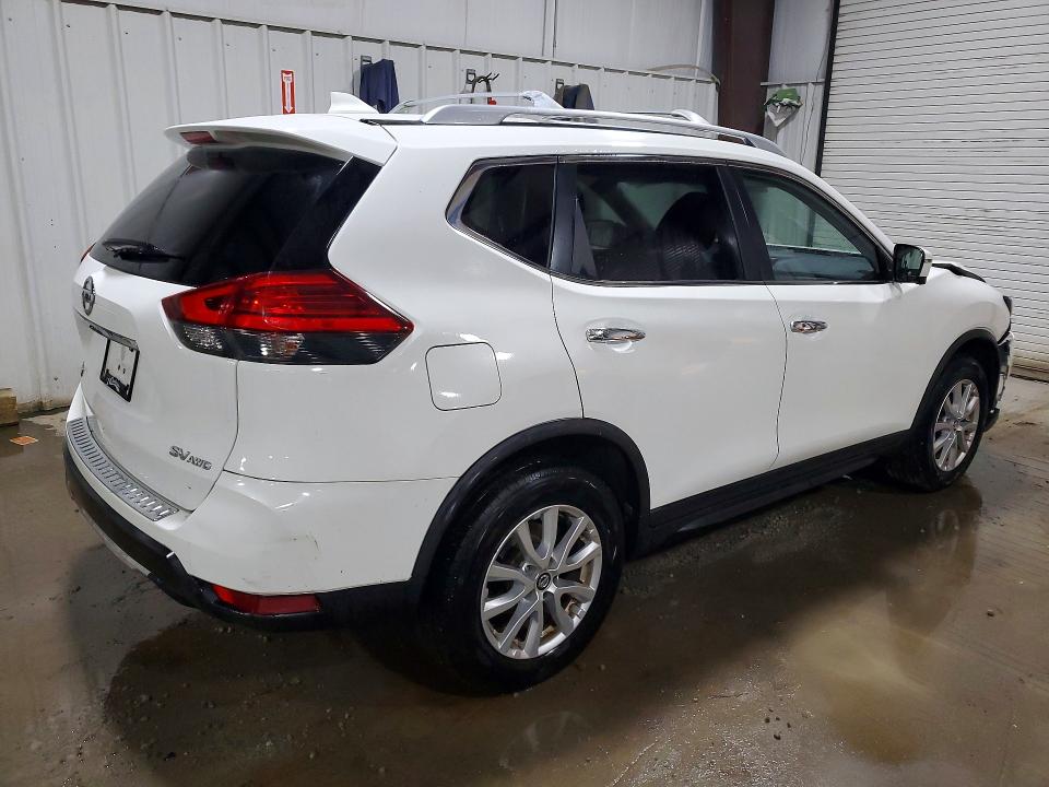 Photo 3 from auction – 2017 NISSAN ROGUE with VIN JN8AT2MV5HW021811