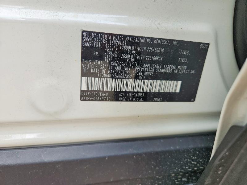 Photo 14 from auction – 2022 TOYOTA RAV4 with VIN 4T3B6RFV2NU087952