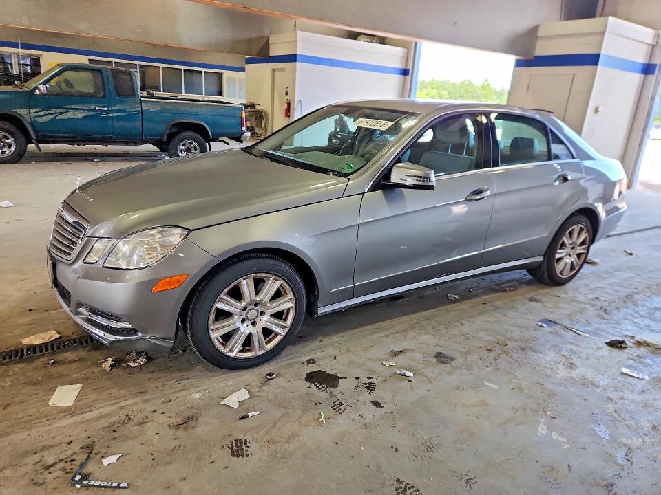 MERCEDES-BENZ E 2013 with VIN WDDHF8JB5DA739094 - Photo from auction