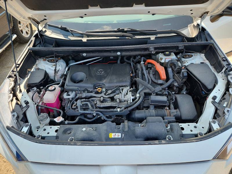 Photo 12 from auction – 2021 TOYOTA RAV4 with VIN 2T3RWRFV6MW102868