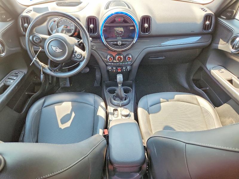 Photo 8 from auction – 2017 MINI COOPER with VIN WMZYV5C34H3C02442