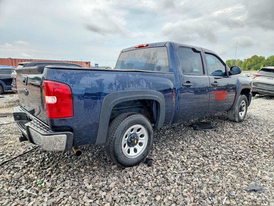 Photo 3 from auction – 2007 CHEVROLET SILVERADO with VIN 3GCEC13C97G540817