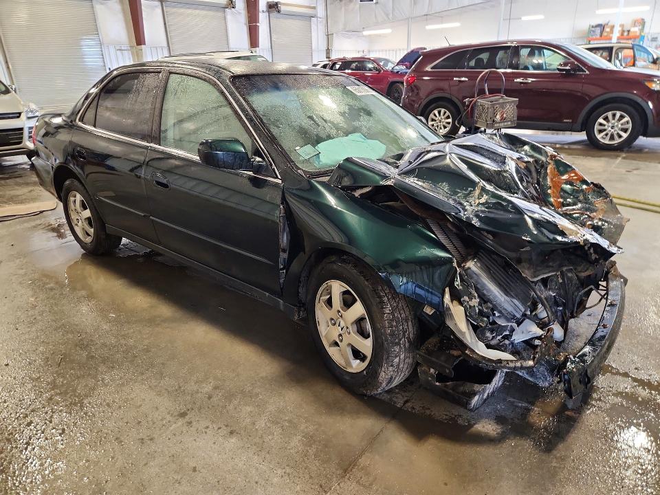 Photo 4 from auction – 2000 HONDA ACCORD with VIN JHMCG6697YC014200