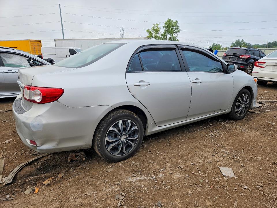 Photo 3 from auction – 2012 TOYOTA COROLLA with VIN 5YFBU4EE1CP044415