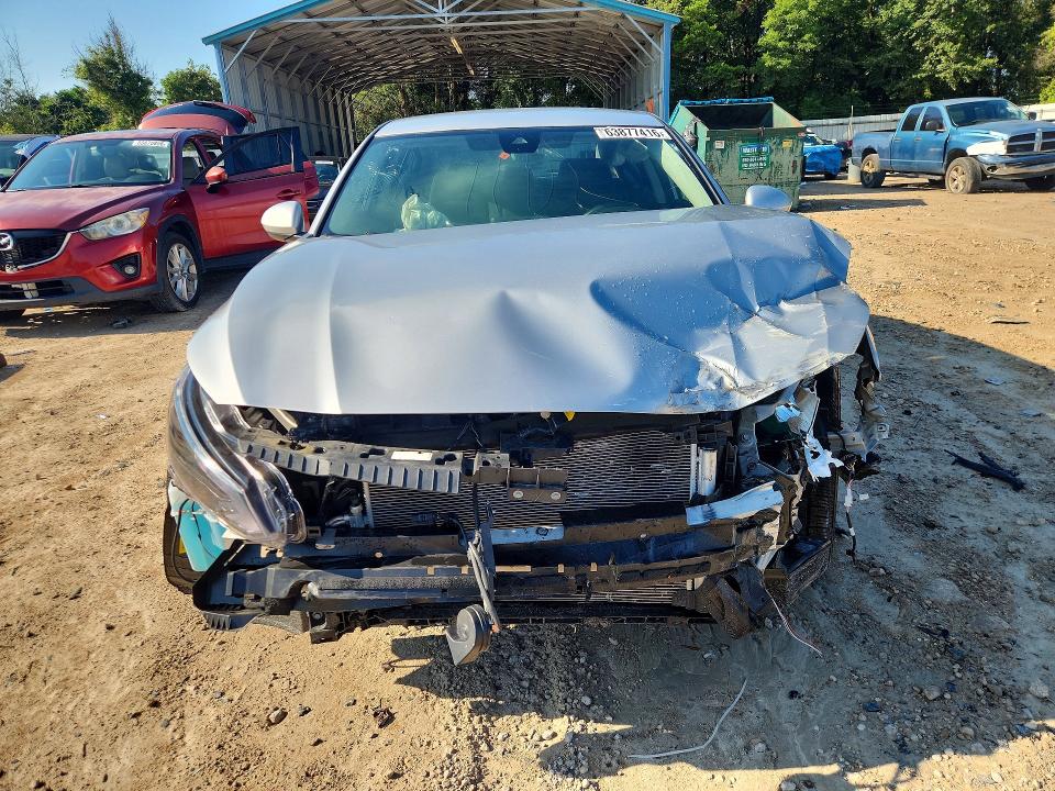 Photo 5 from auction – 2023 NISSAN ALTIMA with VIN 1N4BL4DV0PN374432