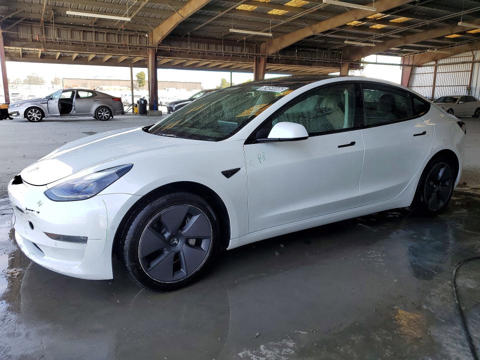 TESLA MODEL 3 2022 with VIN 5YJ3E1EA5NF290914 - Photo from auction