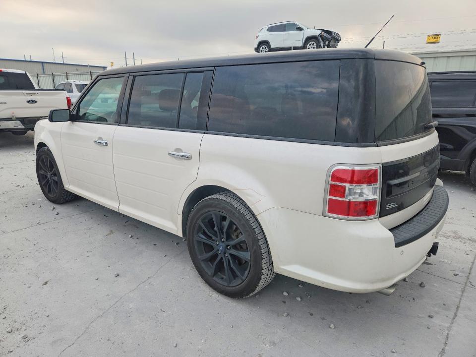 Photo 2 from auction – 2019 FORD FLEX with VIN 2FMGK5C80KBA39157