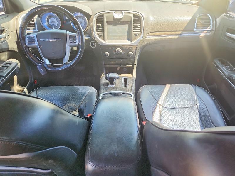 Photo 8 from auction – 2014 CHRYSLER 300C with VIN 2C3CCAKG3EH120841