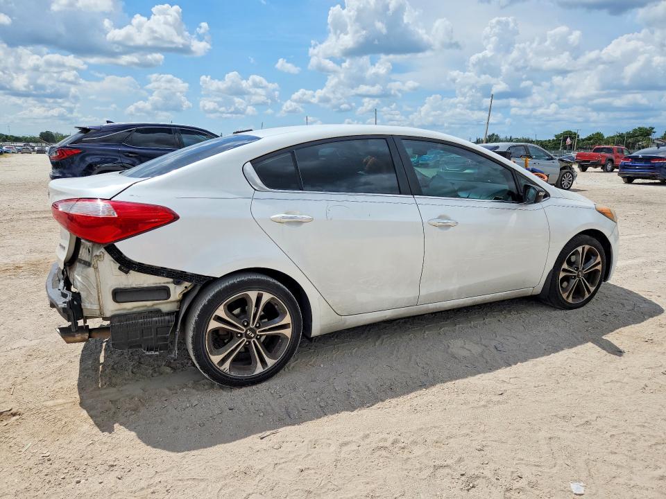 Photo 3 from auction – 2016 KIA FORTE with VIN KNAFX4A86G5553439