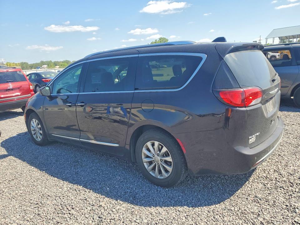 Photo 2 from auction – 2019 CHRYSLER PACIFICA with VIN 2C4RC1BG7KR655330