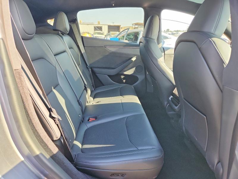 Photo 11 from auction – 2026 TESLA MODEL Y with VIN 7SAYGDEE1TF640382