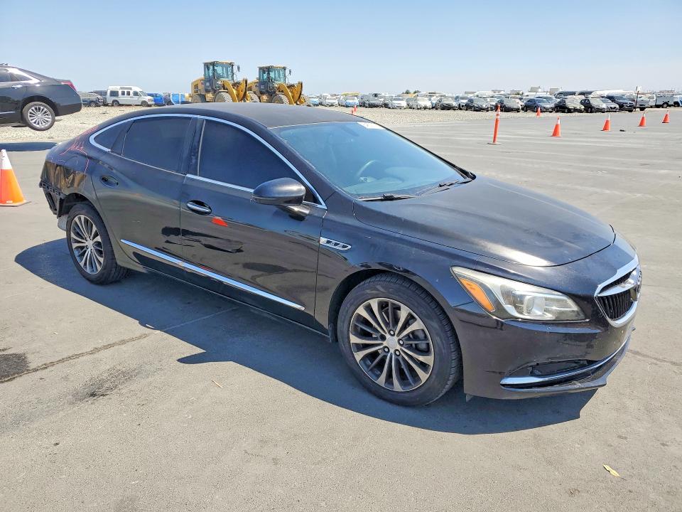 Photo 4 from auction – 2017 BUICK LACROSSE with VIN 1G4ZP5SSXHU208658