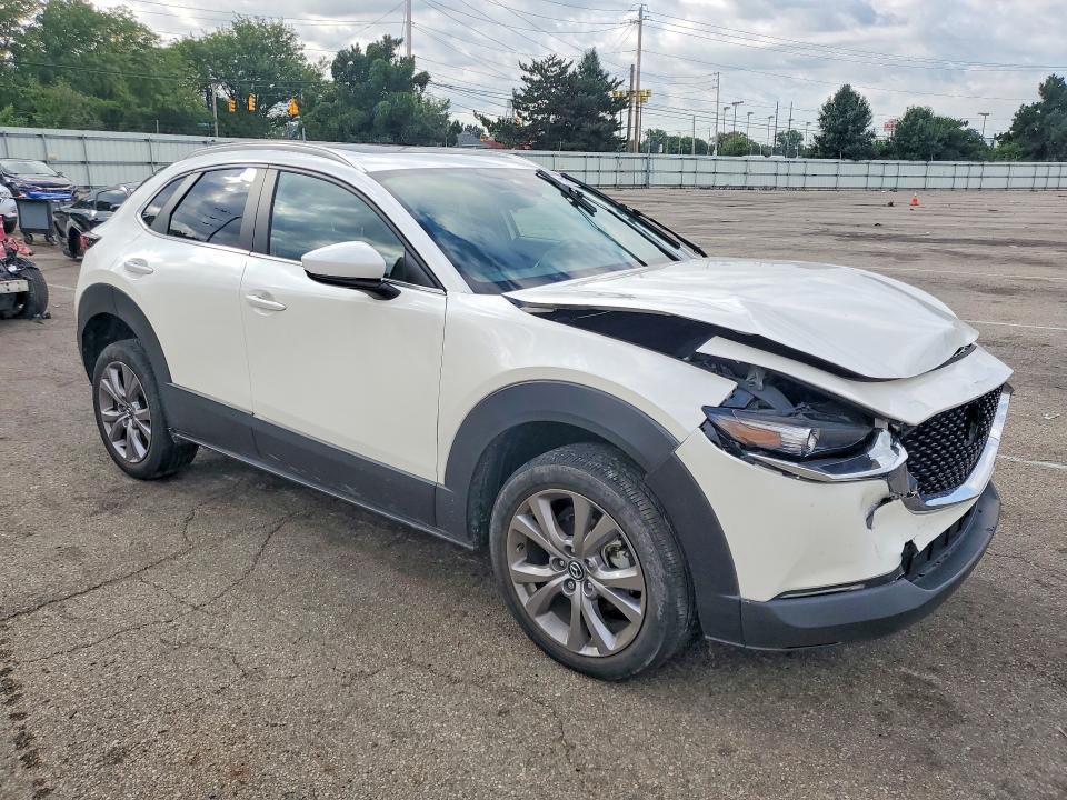 Photo 4 from auction – 2022 MAZDA CX-30 with VIN 3MVDMBCLXNM412209