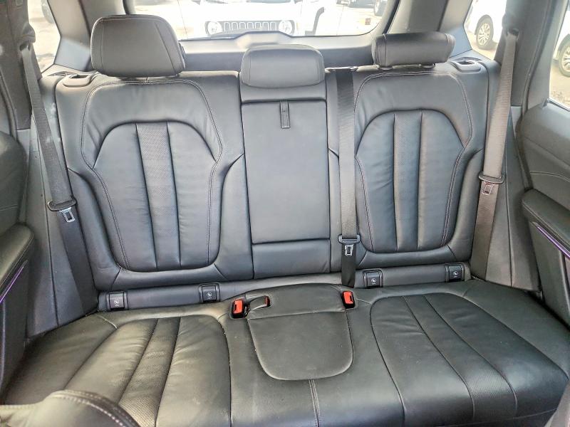 Photo 10 from auction – 2019 BMW X5 with VIN 5UXCR6C52KLK85183
