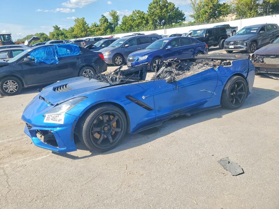 CHEVROLET CORVETTE 2014 with VIN 1G1YM2D70E5000464 - Photo from auction