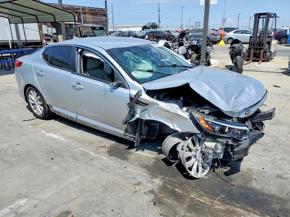 Photo 4 from auction – 2015 KIA OPTIMA with VIN 5XXGN4A77FG494478