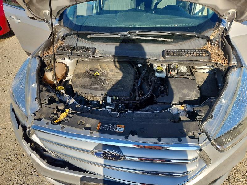 Photo 12 from auction – 2017 FORD ESCAPE with VIN 1FMCU9GD6HUD99012