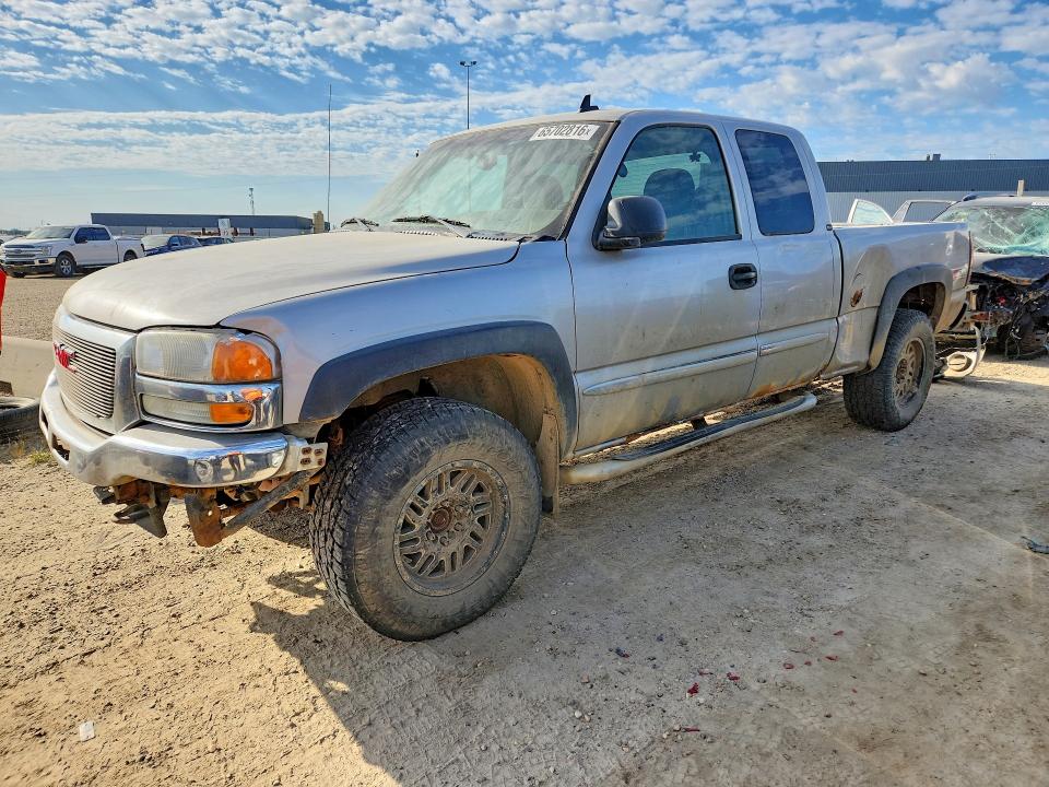 GMC NEW SIERRA 2006 with VIN 2GTEK19B561267111 - Photo from auction