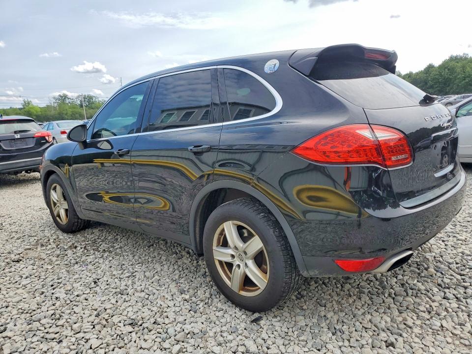 Photo 2 from auction – 2013 PORSCHE CAYENNE with VIN WP1AE2A21DLA16129