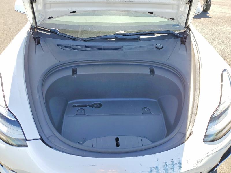 Photo 11 from auction – 2020 TESLA MODEL 3 with VIN 5YJ3E1EA8LF633258