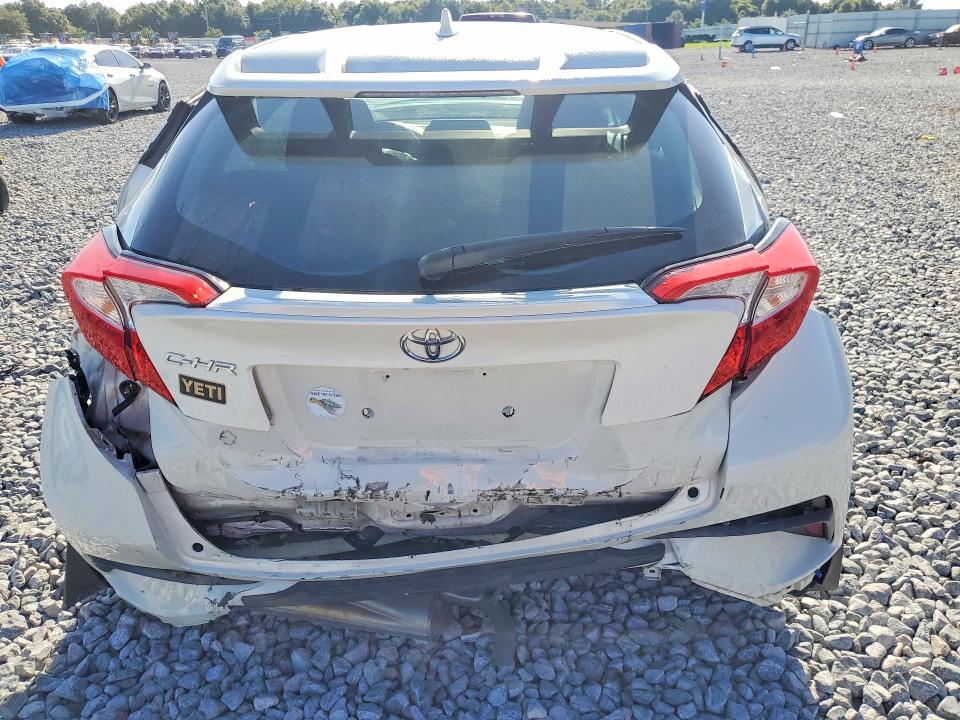 Photo 6 from auction – 2018 TOYOTA C-HR with VIN NMTKHMBX8JR060320