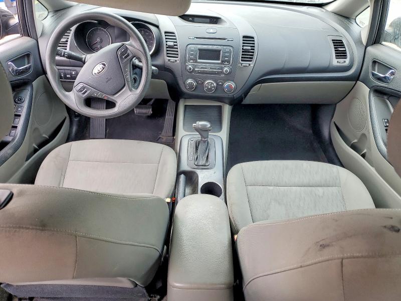 Photo 8 from auction – 2015 KIA FORTE with VIN KNAFK4A6XF5347472
