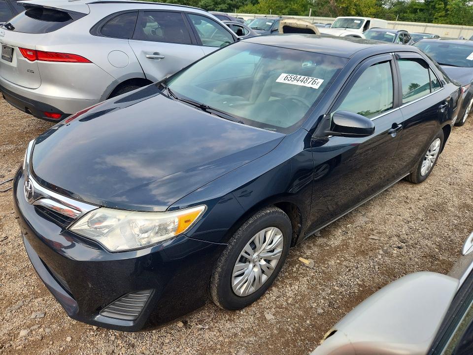 TOYOTA CAMRY 2014 with VIN 4T4BF1FK6ER442255 - Photo from auction