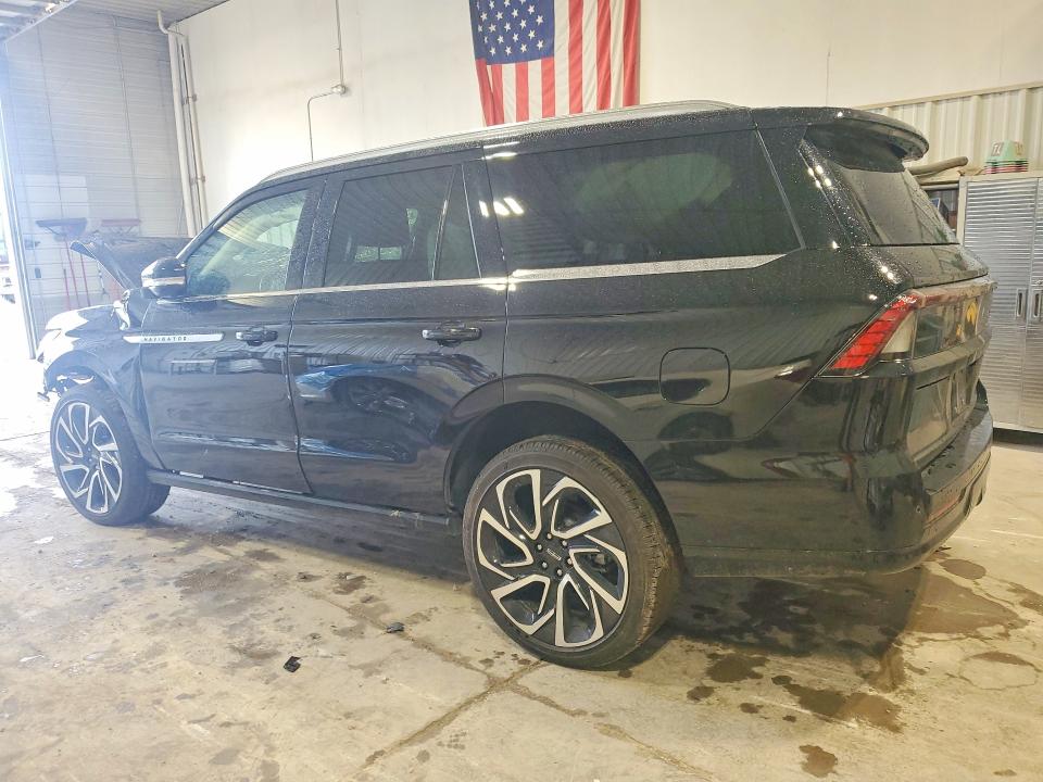 Photo 2 from auction – 2026 LINCOLN NAVIGATOR with VIN 5LMJJ2LG0TEL08470