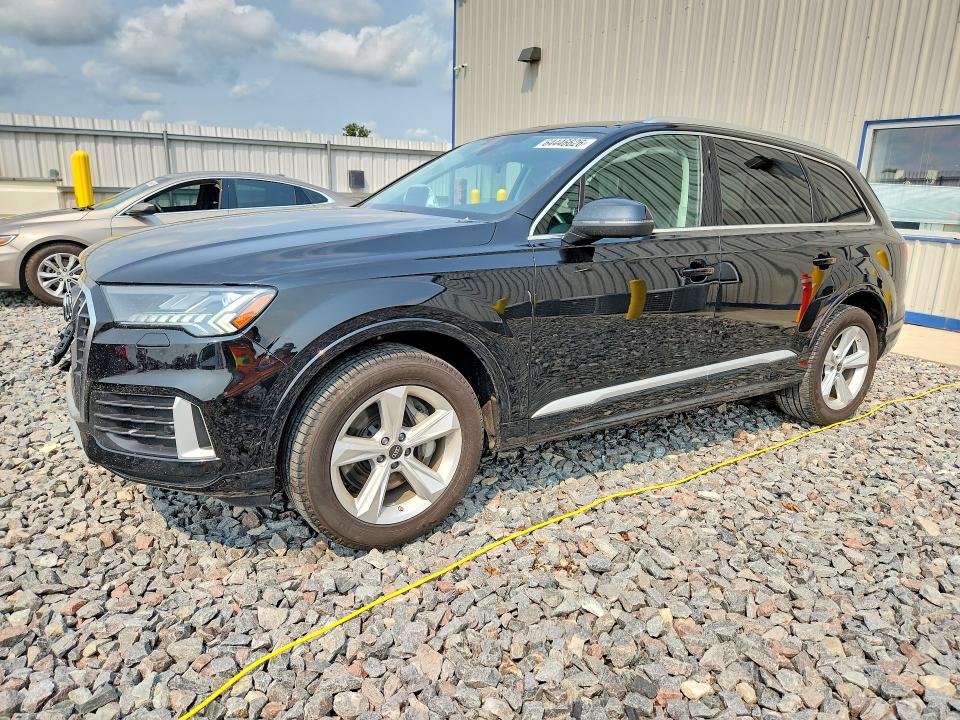 AUDI Q7 2024 with VIN WA1LCBF71RD005566 - Photo from auction