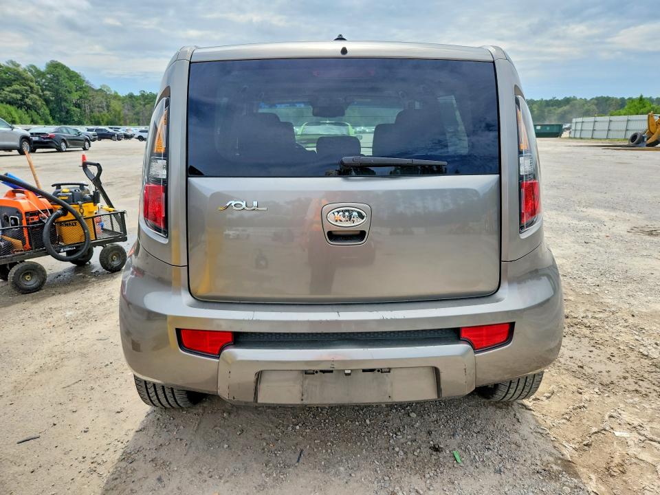 Photo 6 from auction – 2011 KIA SOUL with VIN KNDJT2A20B7281041