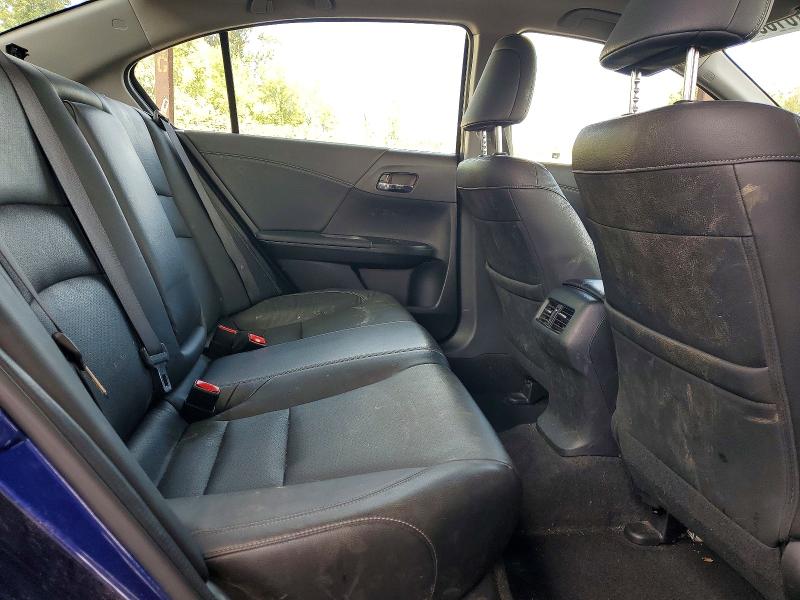 Photo 10 from auction – 2017 HONDA ACCORD with VIN JHMCR6F56HC024126