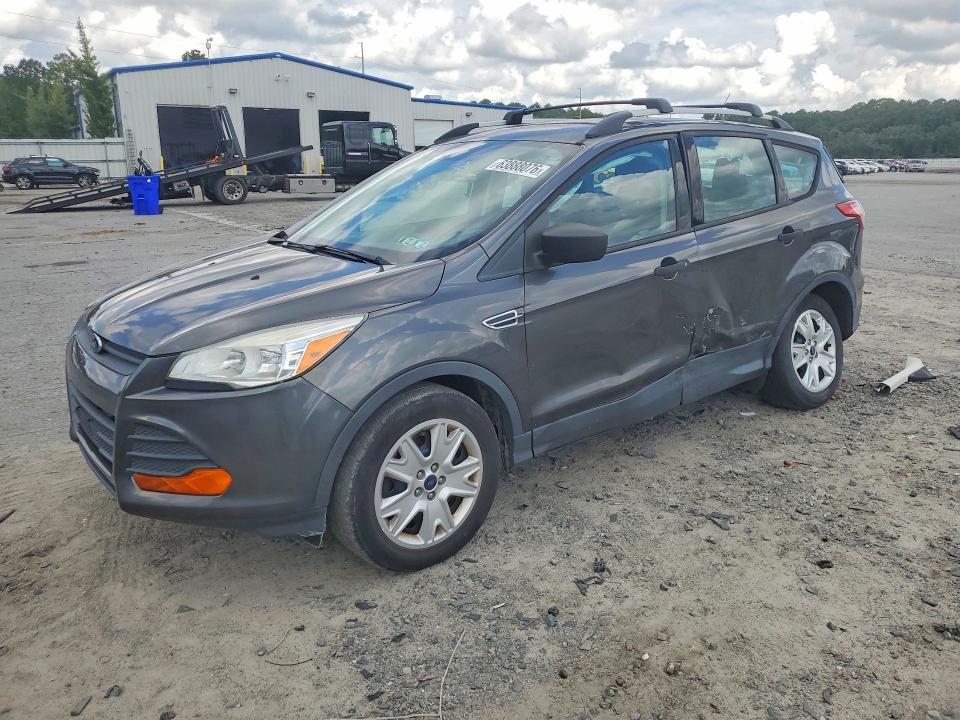 FORD ESCAPE 2016 with VIN 1FMCU0F73GUC86754 - Photo from auction