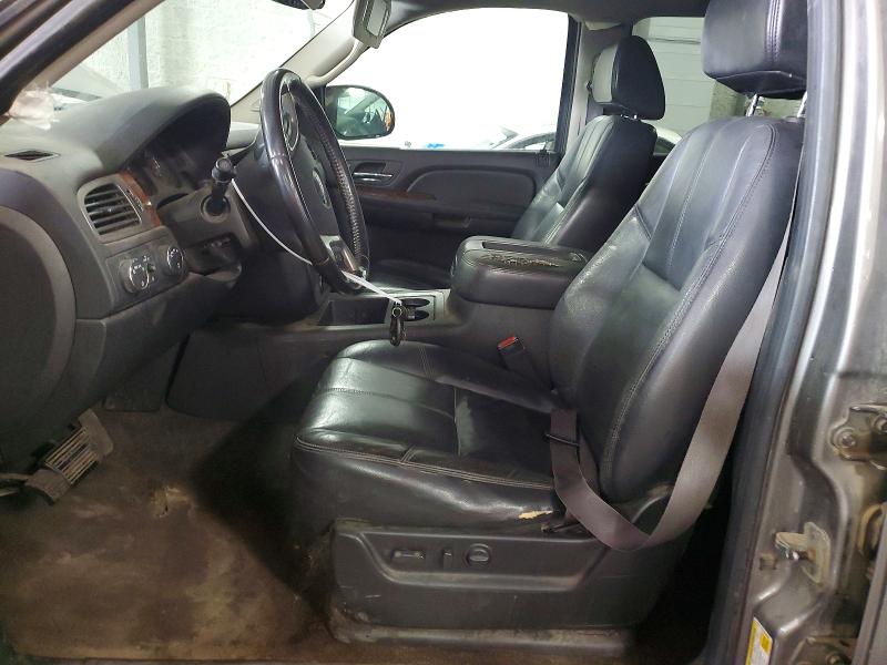 Photo 7 from auction – 2009 GMC YUKON with VIN 1GKFK33049J120896