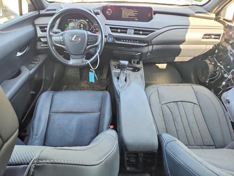 Photo 8 from auction – 2019 LEXUS UX with VIN JTHU9JBH4K2017521