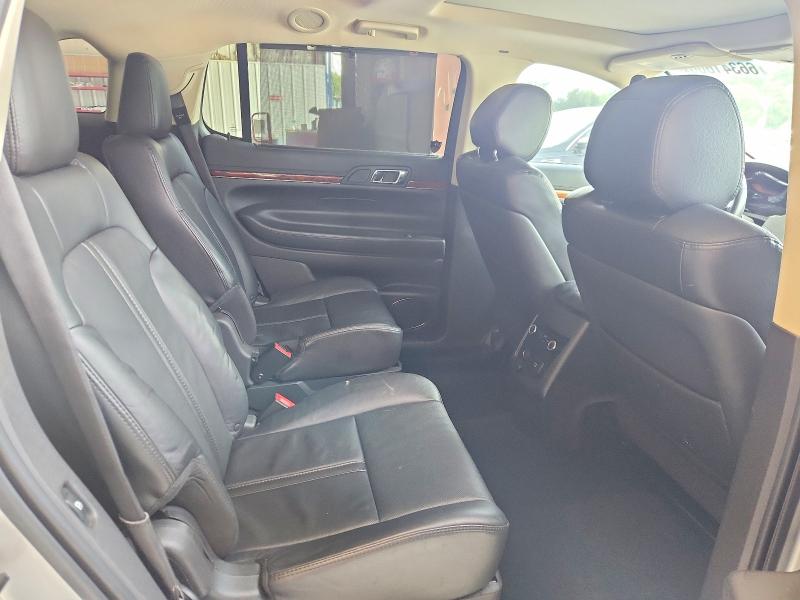 Photo 11 from auction – 2014 LINCOLN MKT with VIN 2LMHJ5ATXEBL52708