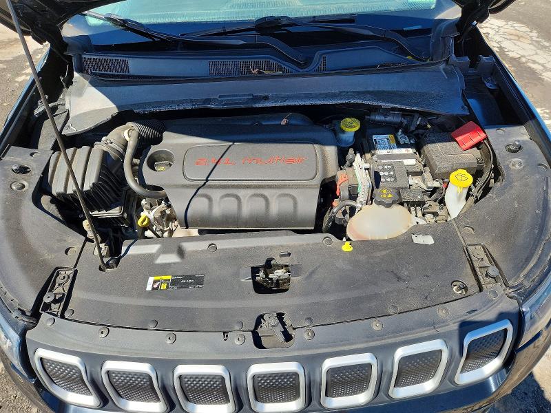 Foto 12 de la subasta – 2022 JEEP COMPASS con VIN 3C4NJDBB5NT121741