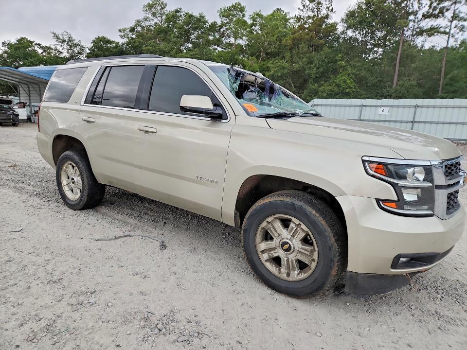 Photo 4 from auction – 2016 CHEVROLET TAHOE with VIN 1GNSKBKC6GR179440