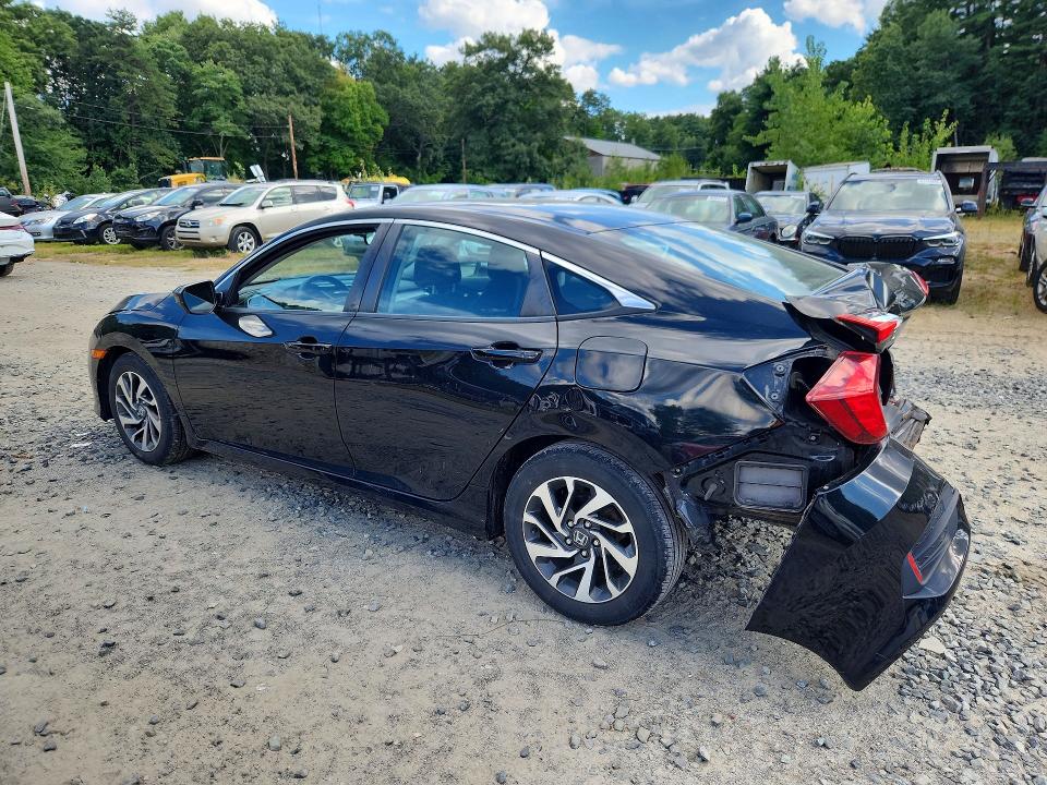 Фото 2 с аукциона – 2016 HONDA CIVIC с VIN 19XFC2F77GE245333