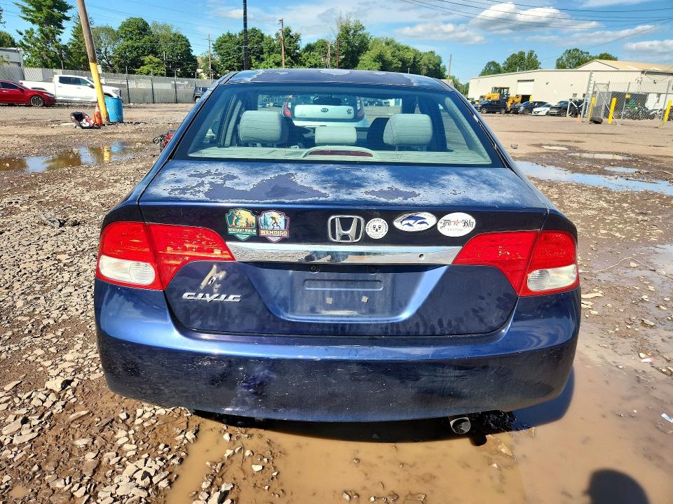 Photo 6 from auction – 2011 HONDA CIVIC with VIN 2HGFA1F33BH545477