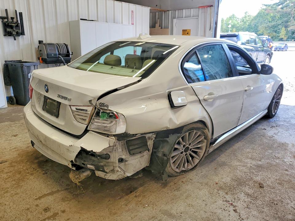 Foto 3 de la subasta – 2009 BMW 335 con VIN WBAPN73509A265232