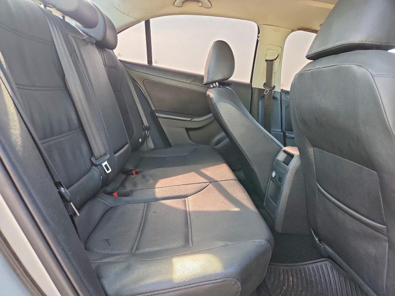 Photo 10 from auction – 2012 VOLKSWAGEN JETTA with VIN 3VWDX7AJ8CM400769