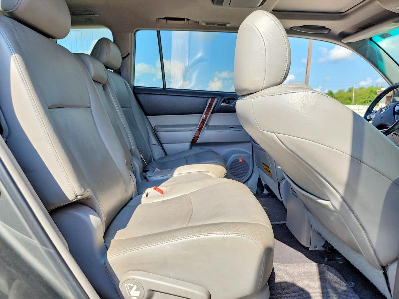 Photo 10 from auction – 2011 TOYOTA HIGHLANDER with VIN 5TDDK3EH8BS084158