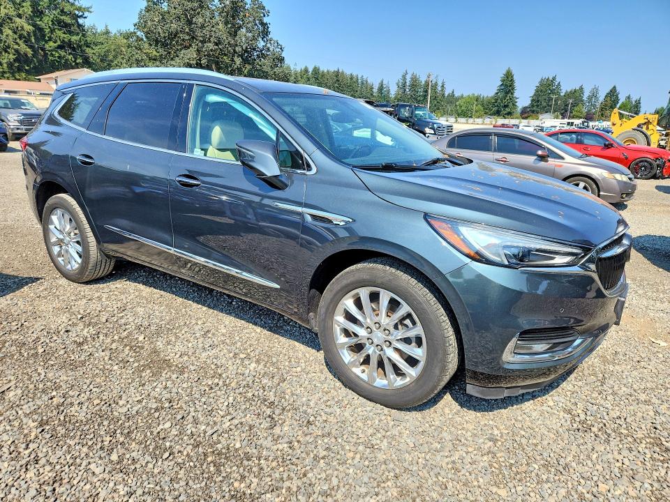 Photo 4 from auction – 2018 BUICK ENCLAVE with VIN 5GAEVBKW4JJ219965