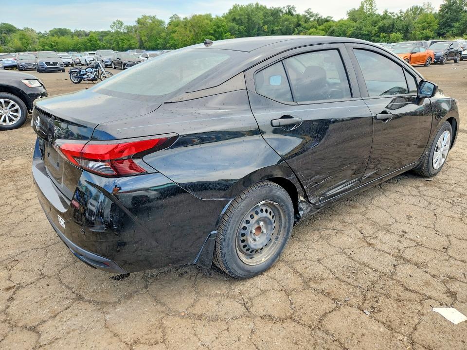 Photo 3 from auction – 2020 NISSAN VERSA with VIN 3N1CN8DV9LL802639