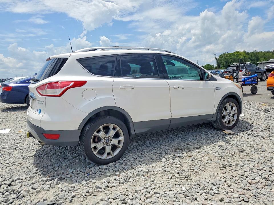 Photo 3 from auction – 2014 FORD ESCAPE with VIN 1FMCU0J91EUC42600