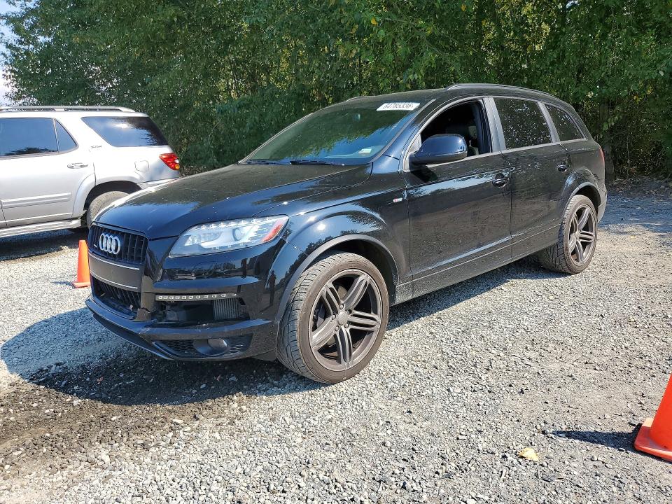 AUDI Q7 2015 with VIN WA1WMAFE9FD017625 - Photo from auction