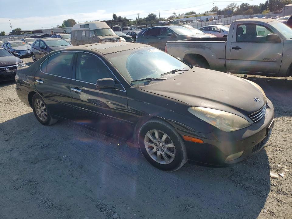 Photo 4 from auction – 2003 LEXUS ES with VIN JTHBF30G236006601