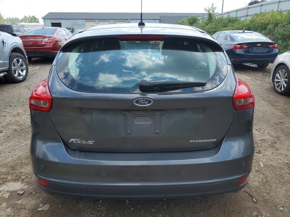 Photo 6 from auction – 2018 FORD FOCUS with VIN 1FADP3N2XJL289581