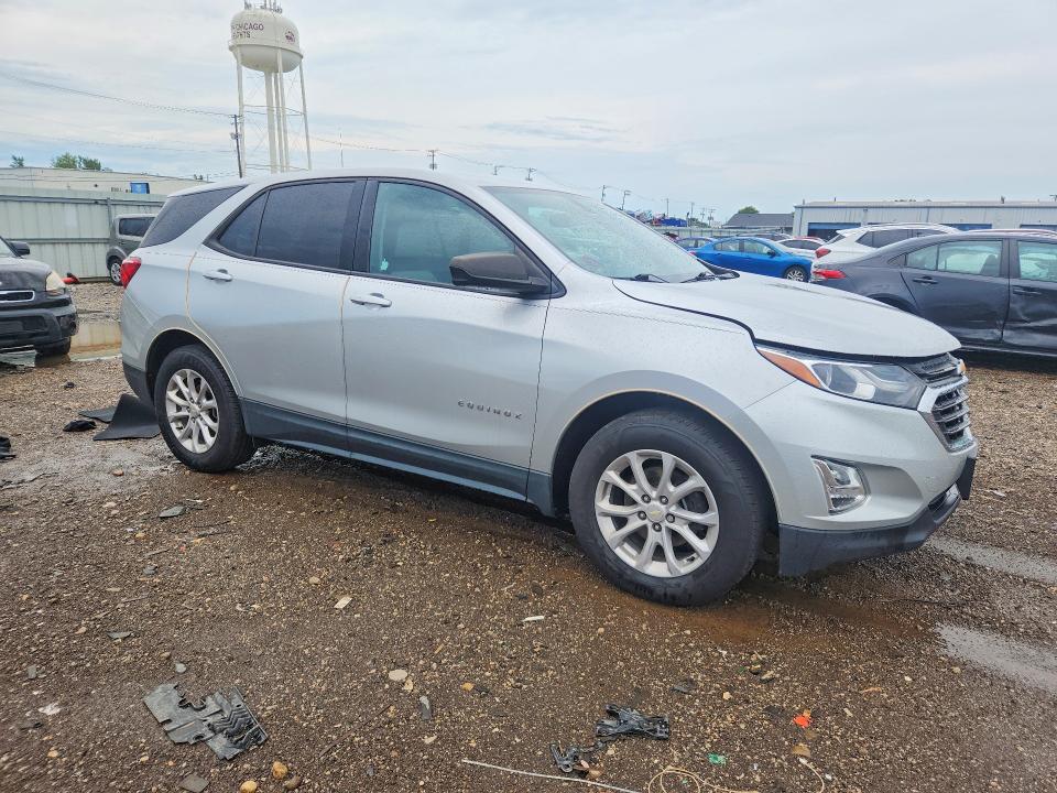 Photo 4 from auction – 2019 CHEVROLET EQUINOX with VIN 3GNAXHEV9KL127085