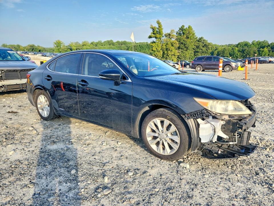 Photo 4 from auction – 2013 LEXUS ES with VIN JTHBW1GG4D2038498